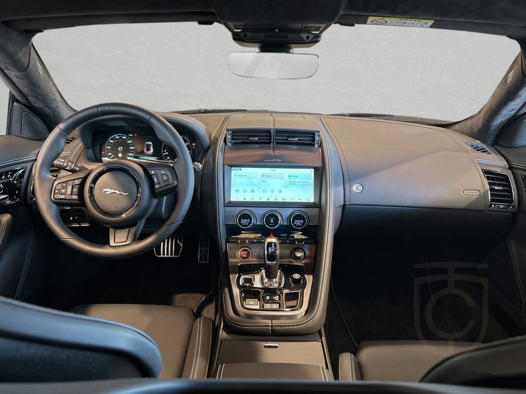 Jaguar F-Type Coupe R-Dynamic Black AWD P450 Pano Klima