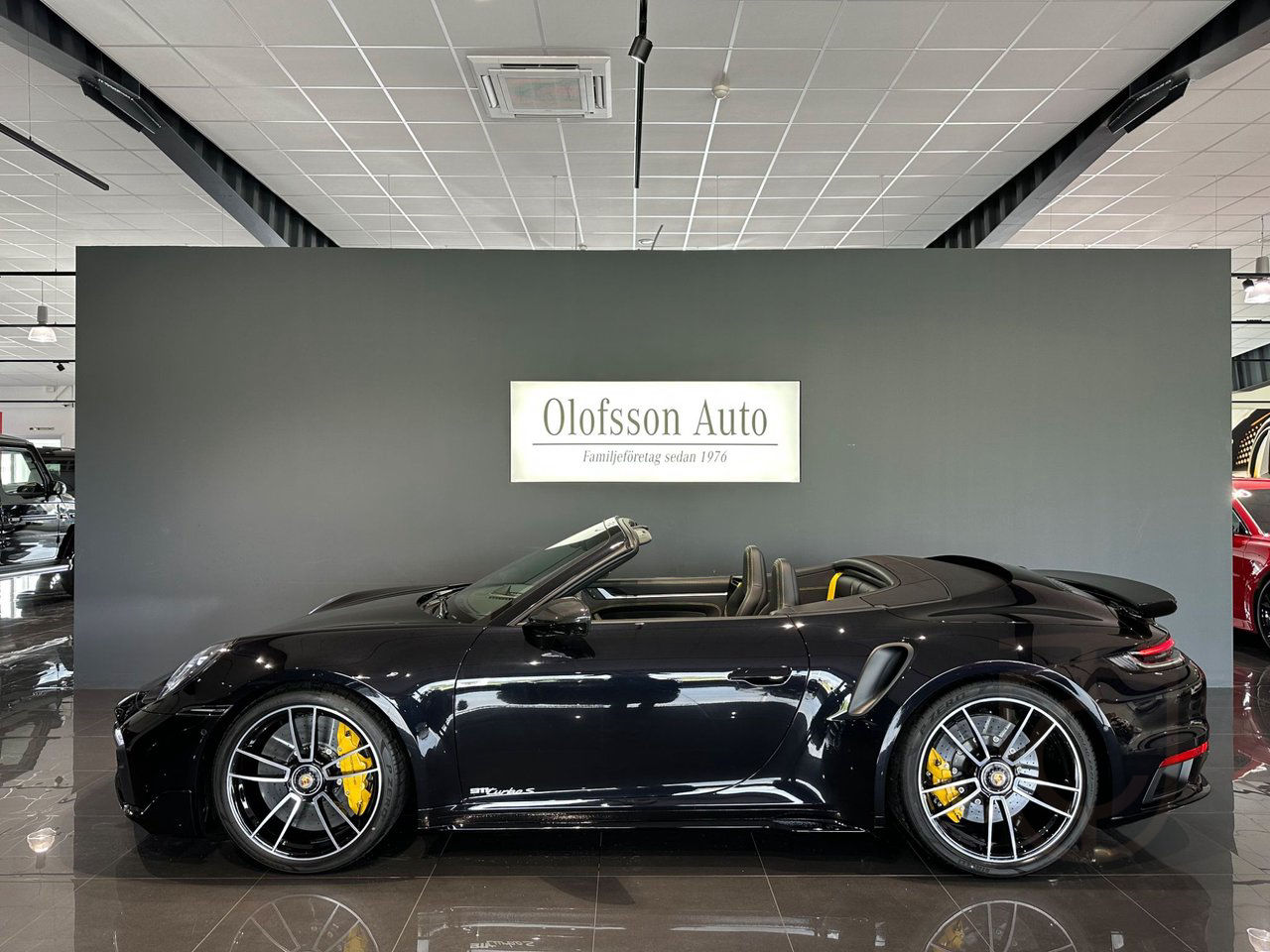 Porsche 911 Turbo S Cabriolet PDK 478kW 2024