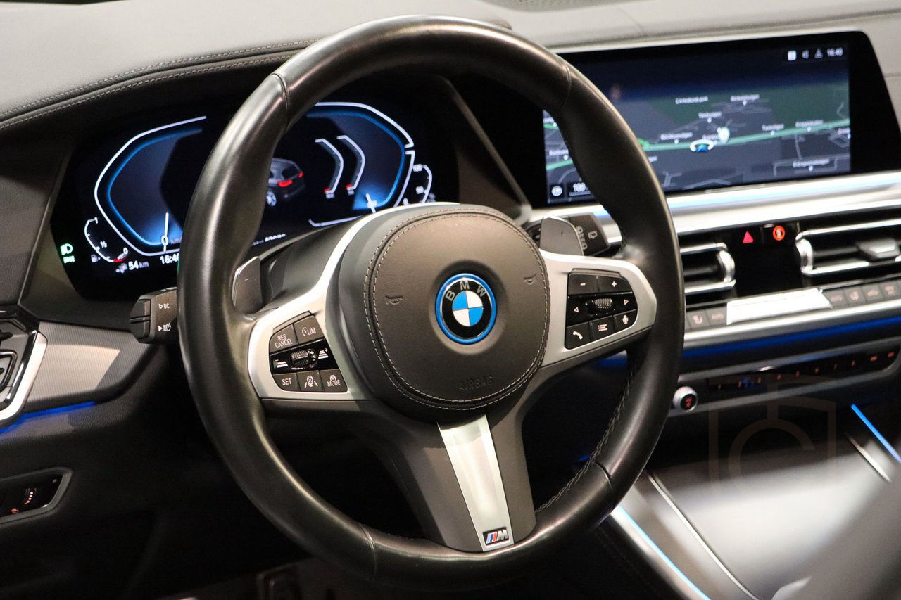 BMW X5 xDrive45e iPerformance M Sport Full-spec