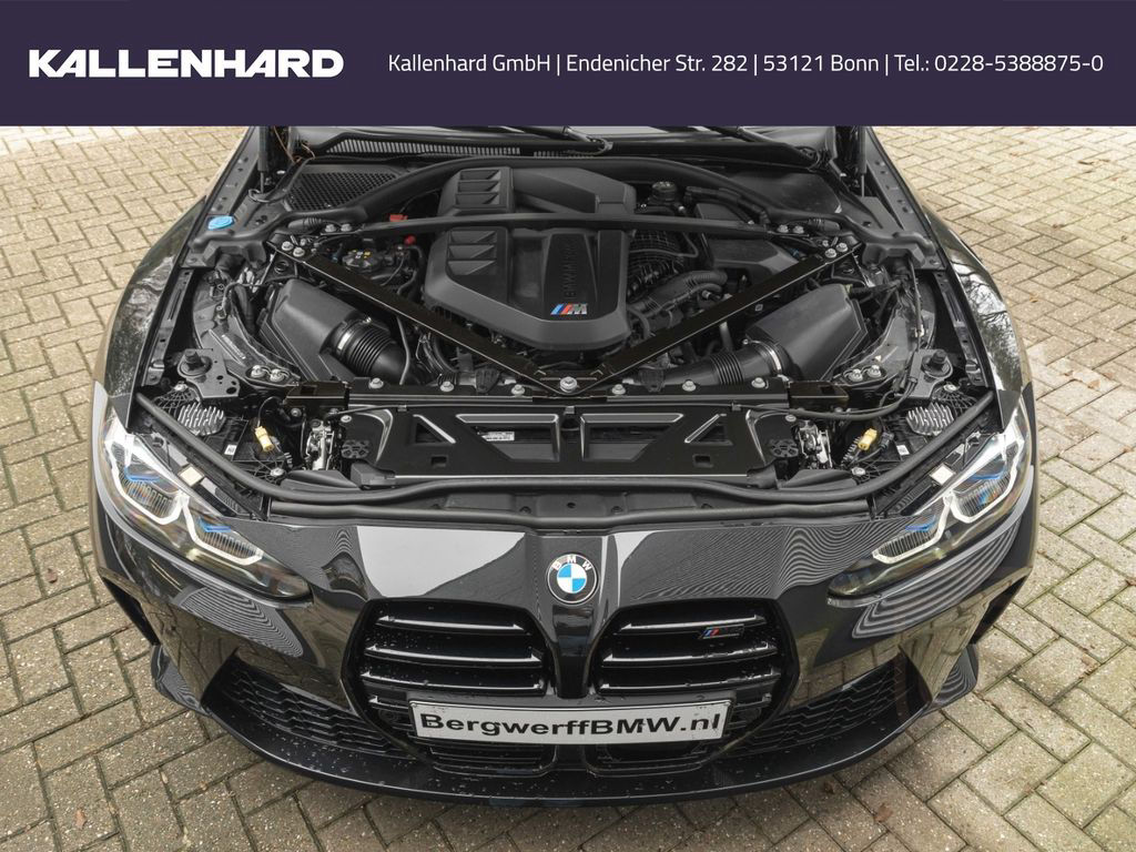 BMW M4 xDrive Competition Cabrio-Widescreen-DrivingA