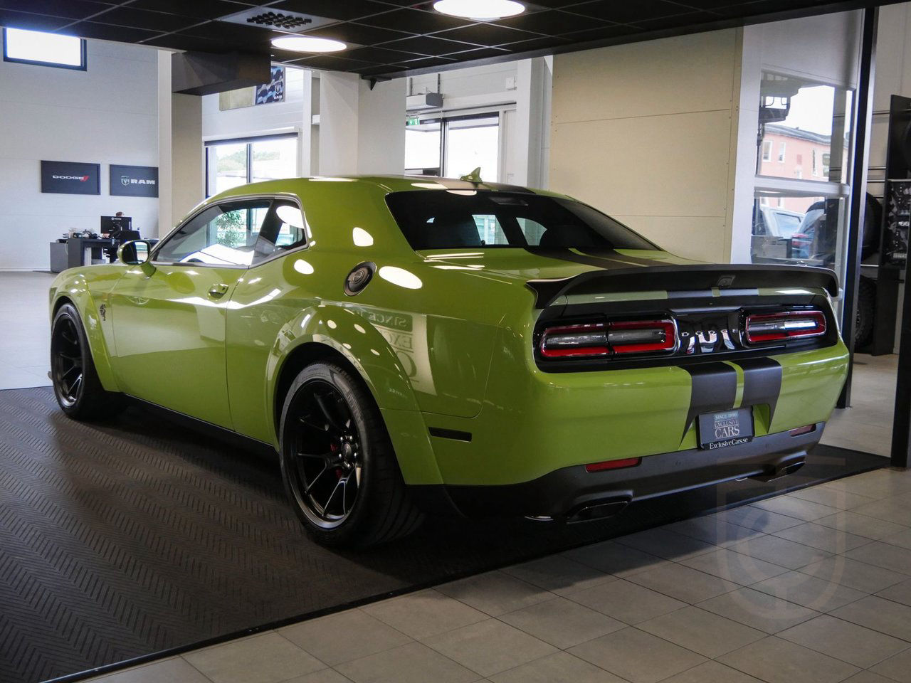 Dodge Challenger SRT Hellcat Redeye Widebody JAILBREAK