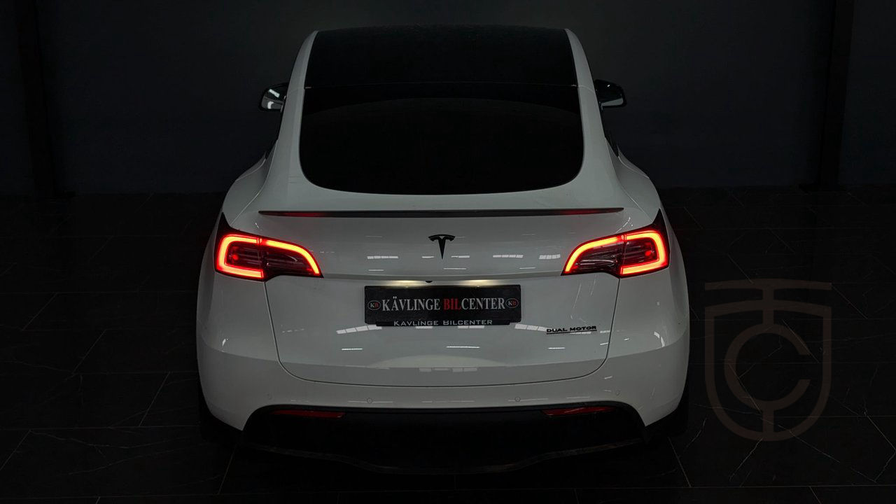 Tesla Model Y Performance AWD