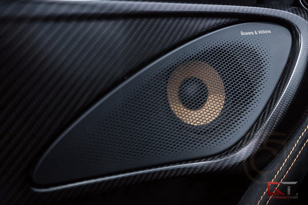 McLaren 600LT Spider MSO Carbon B&W Nybilsgaranti