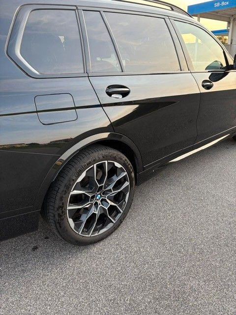 BMW X7 40d M Sportpaket Pro Sky Lounge H/K AHK DAB