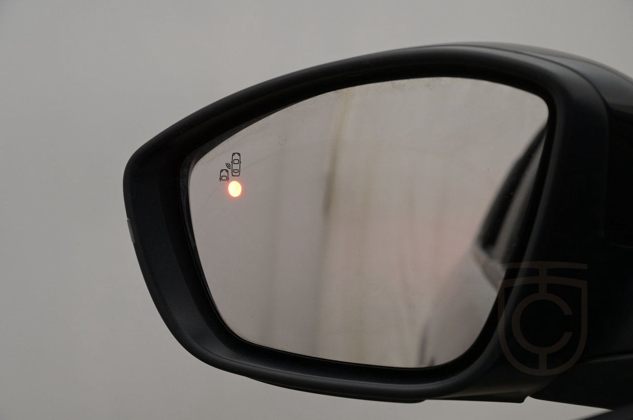 Jeep Avenger Electric Summit LED AdapFart