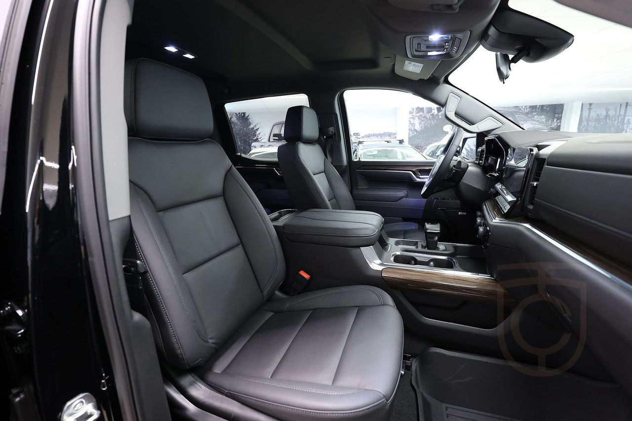 Chevrolet Silverado Trail Boss Midnight 3.0 Duramax Z71 Off-
