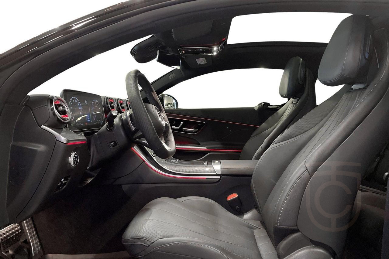 Mercedes-Benz CLE 300 4MATIC Coupé AMG