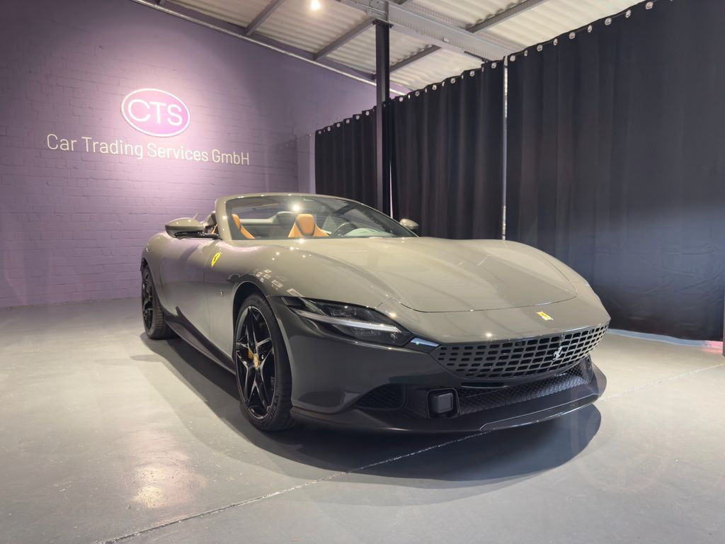 Ferrari Roma Spider / I Hand / 720 KM /