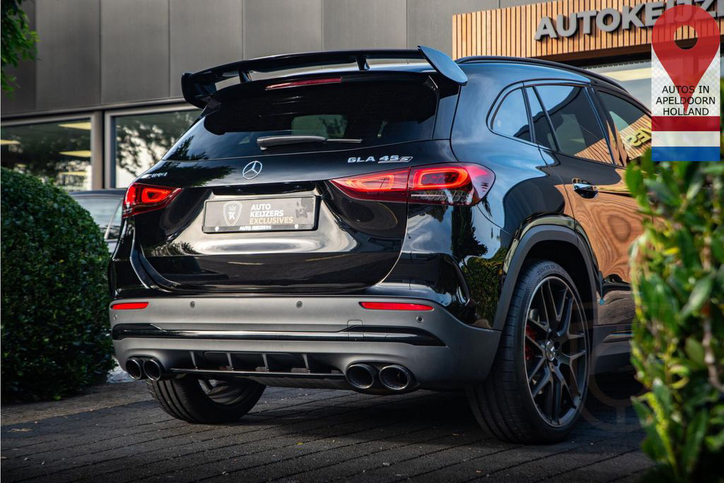 Mercedes-Benz GLA 45 AMG S 4MATIC+ Mercedes-Benz GLA 45 S AMG