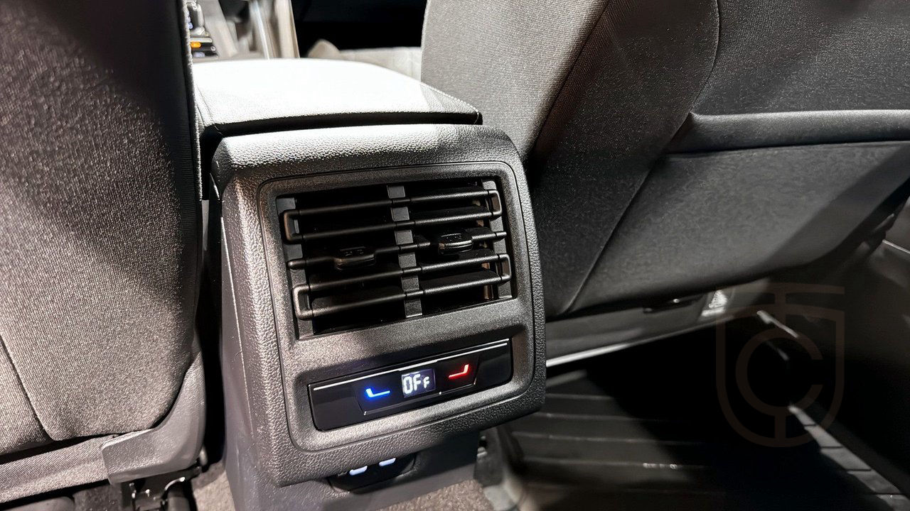 Volkswagen Golf eTSI150 DSG Edition