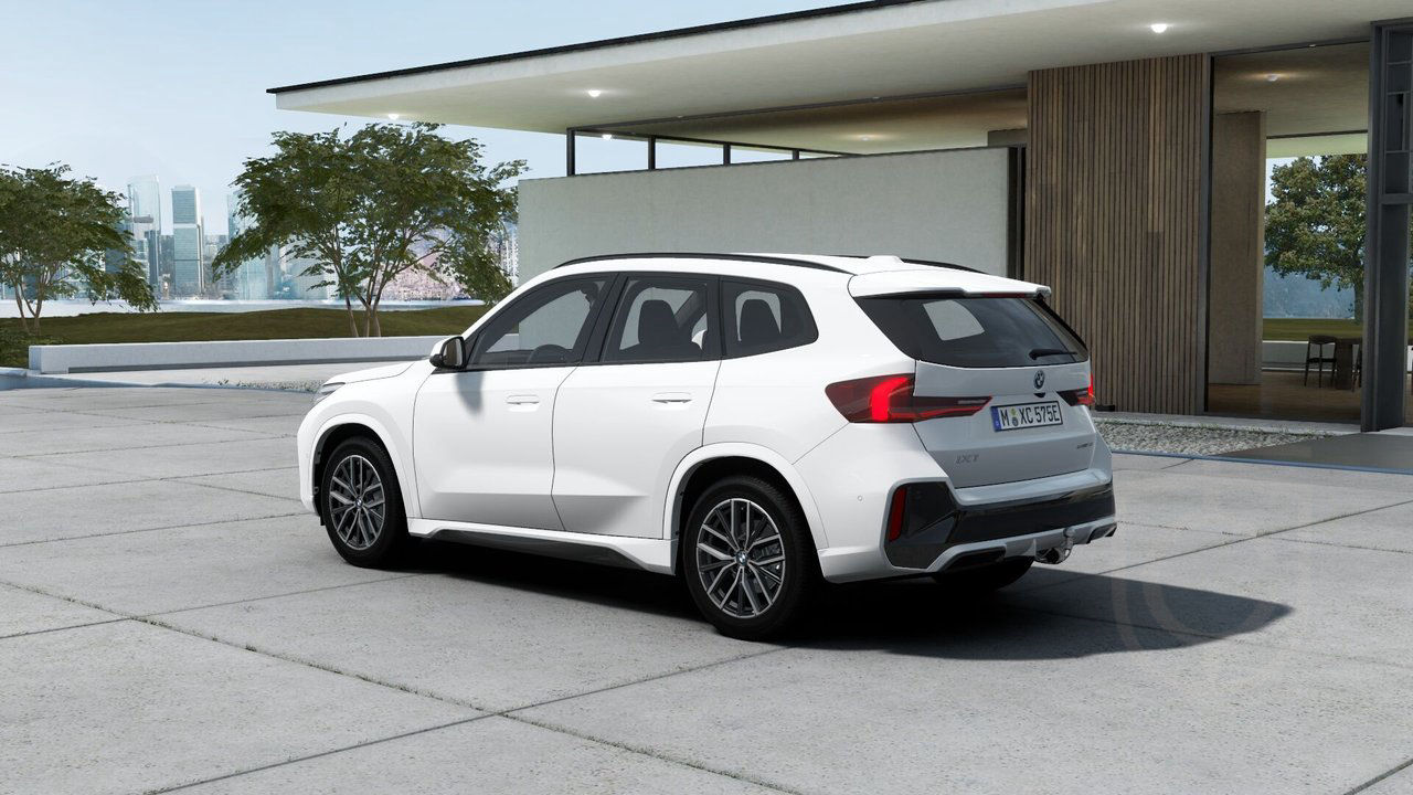 BMW iX1 eDrive20 M Sport Active Ed