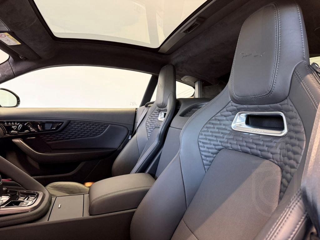 Jaguar F-Type P450 AWD Coupe 75 GLASDACH SITZKÜHLUNG