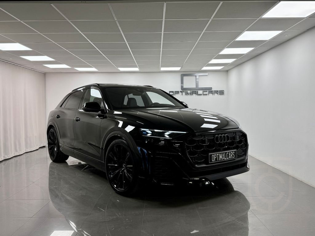 Audi Q8 50 TDi Q S-LINE Black EDT. *FULL* NP: 89.592€