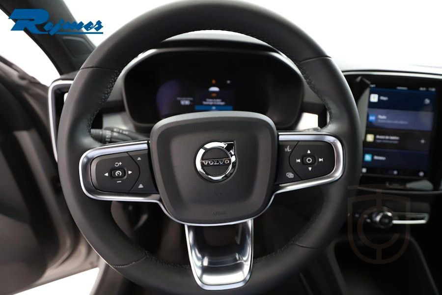 Volvo XC40 B4 FWD Bensin Core