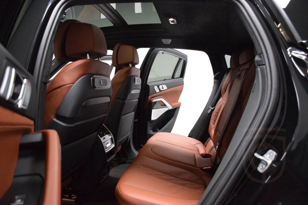 BMW X6 M60 i M60i xDrive 530hp M-Sport Innovation C+