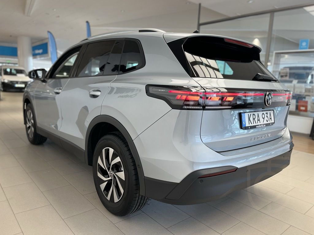 Volkswagen Tiguan LIFE EHYBRID