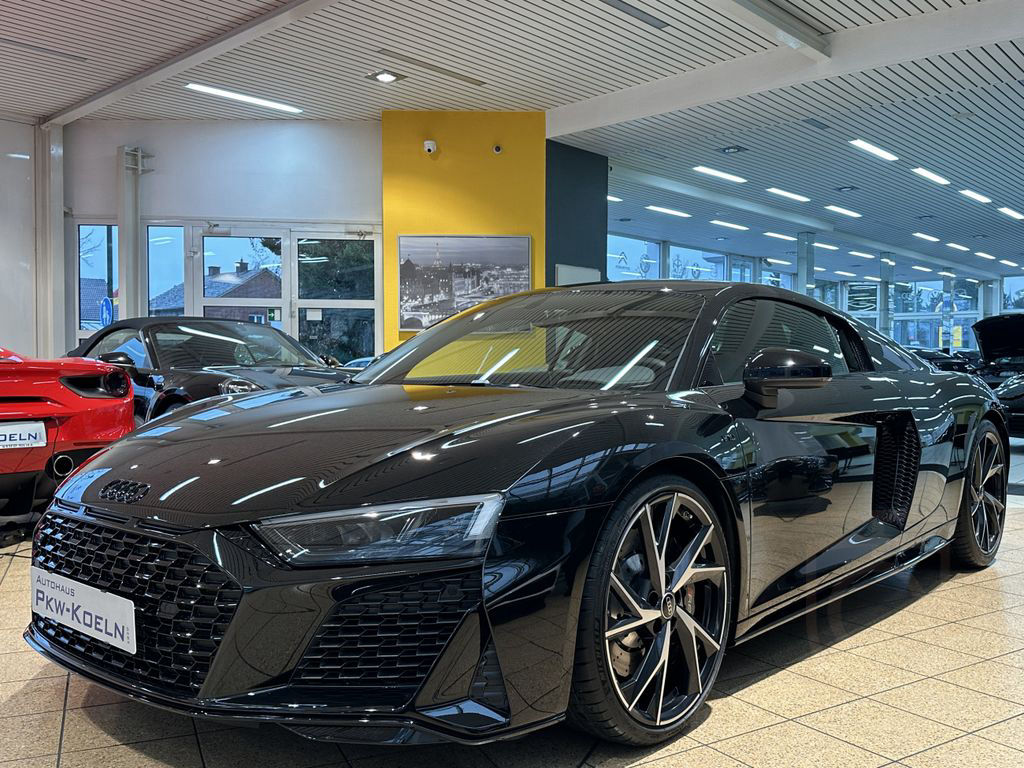 Audi R8 5.2 FSI RWD PERFORMANCE*B&O*KAMERA*LED*KEY/GO