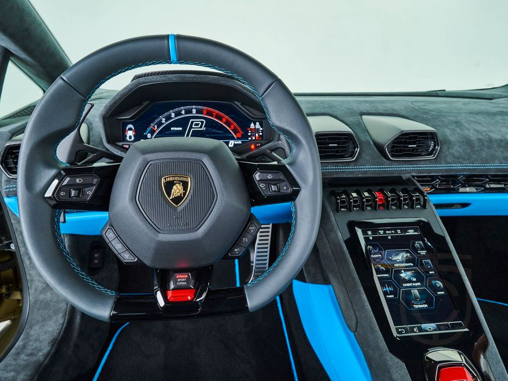Lamborghini Huracán Tecnica °KAM°CARBON°LCD°SENSONUM°