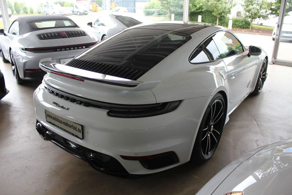 Porsche 992 Turbo S RHD/Sportabgas/SportDesign/GDach/SWA