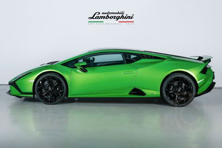 Lamborghini Huracán Tecnica Verde Selvans, Lift