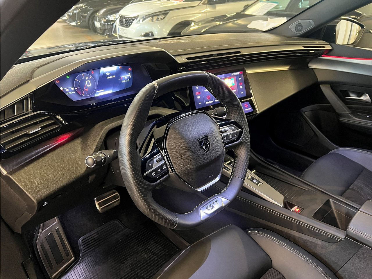 Peugeot 408 GT 1.2 PT