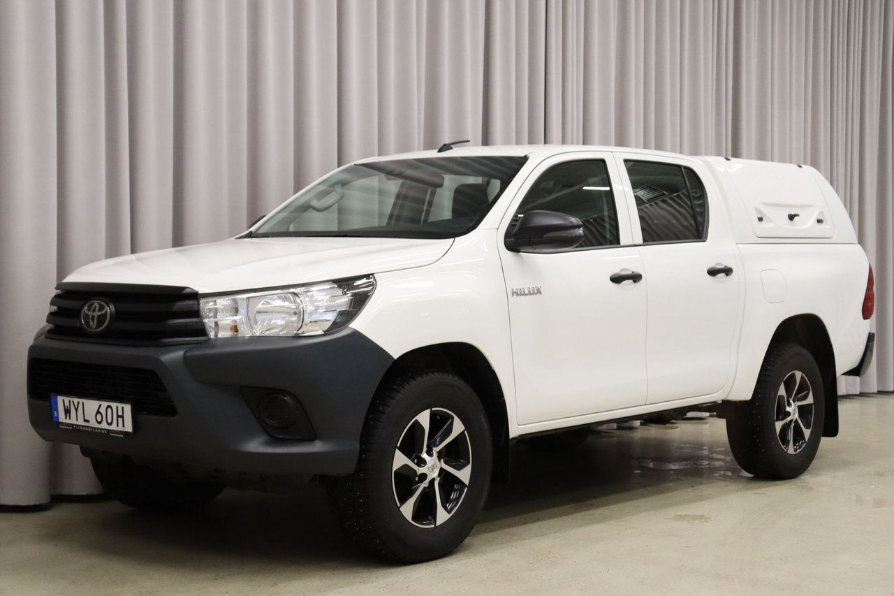 Toyota Hilux AWD