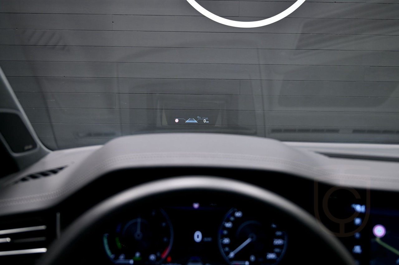 Volkswagen Touareg R eHybrid 3.0 V6 TSI 4M