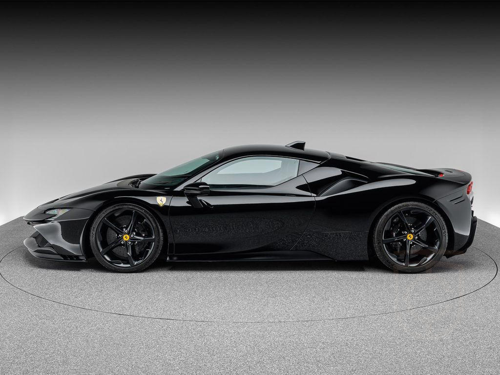 Ferrari SF90 Stradale