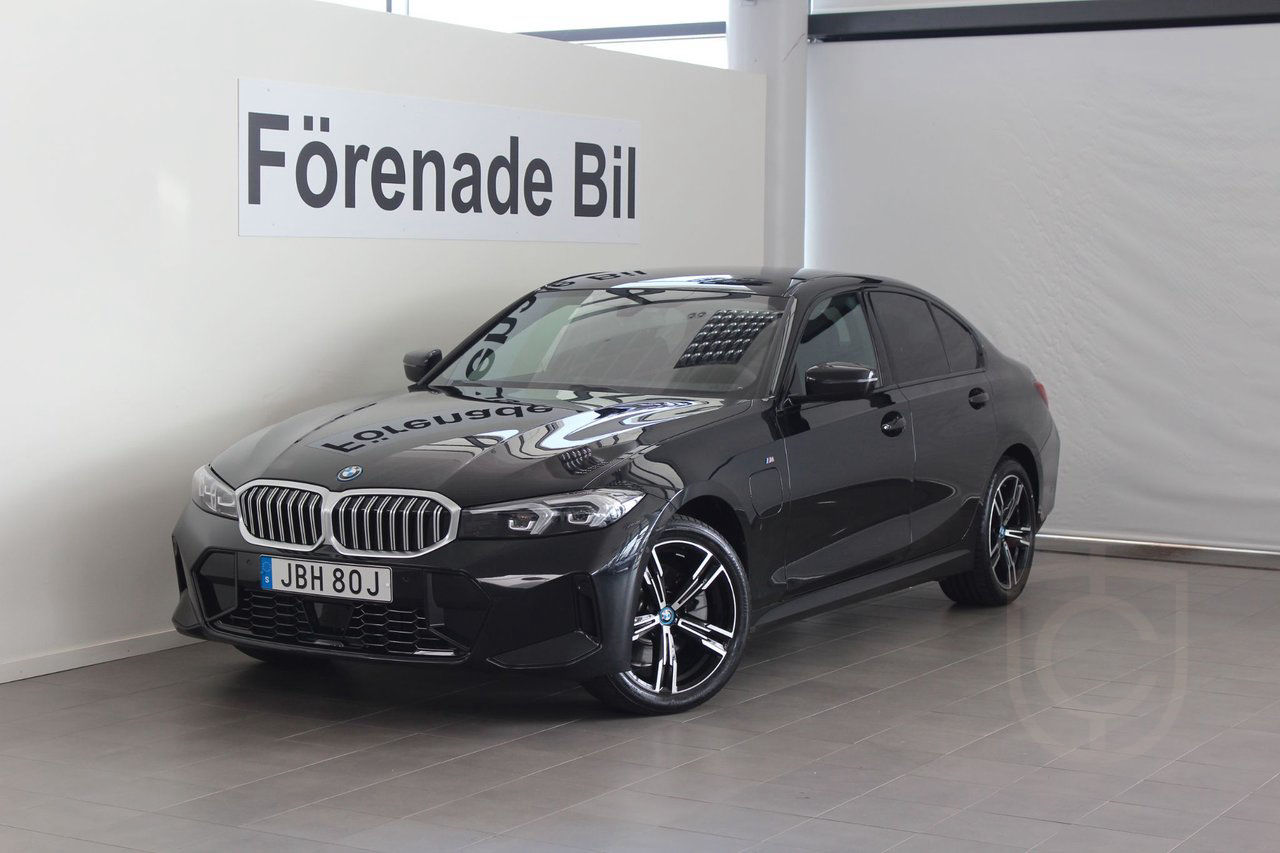 BMW 330e xDrive Sedan M Sport