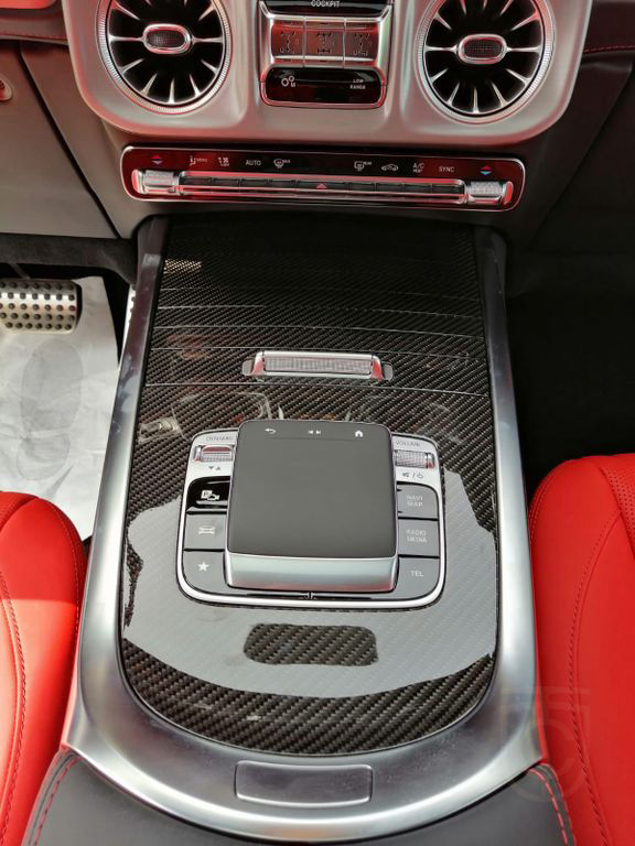 Mercedes-Benz G 63 AMG Carbon-Entertainment-Night-A22 Prod25