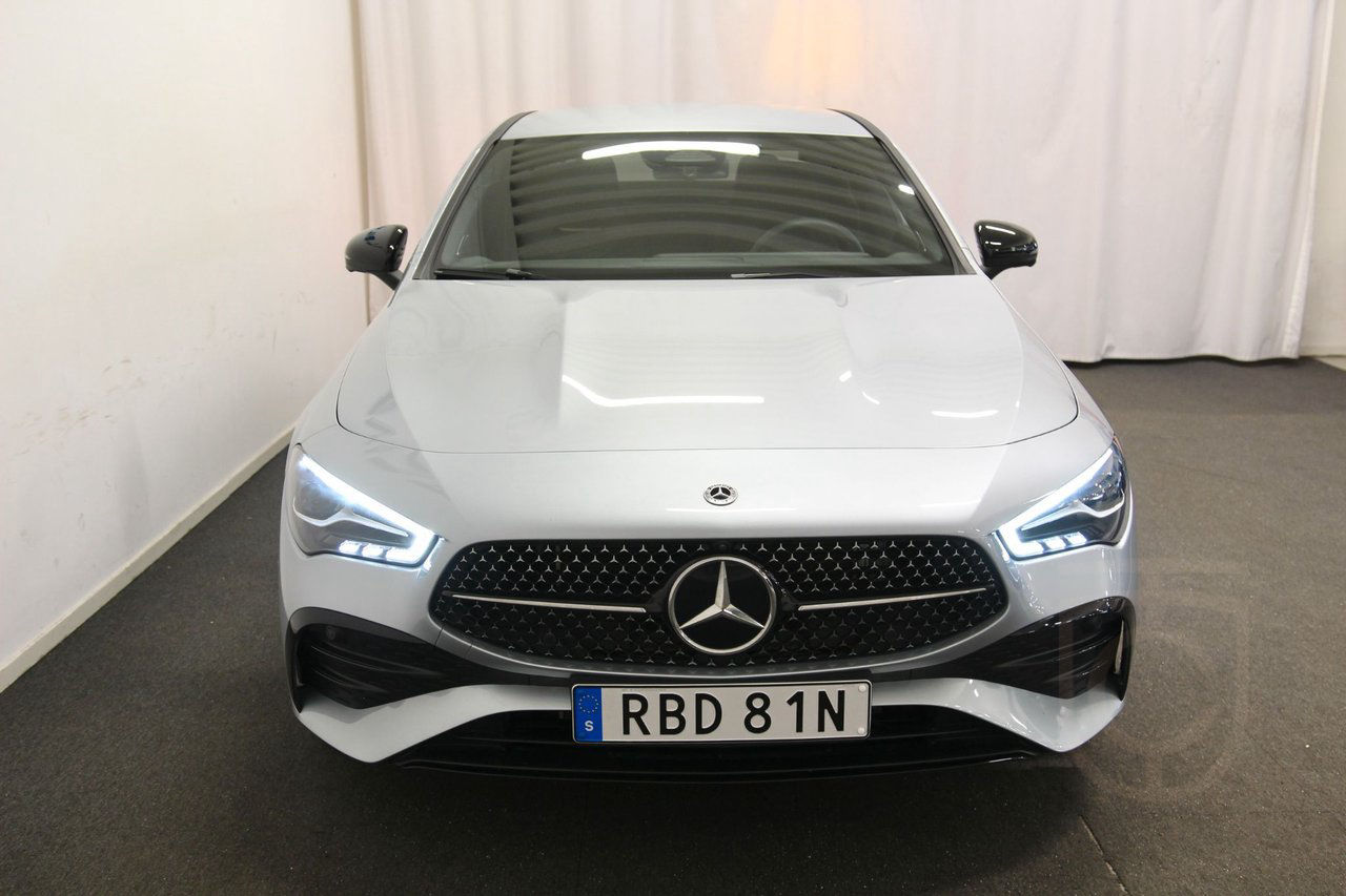 Mercedes-Benz CLA 250 e Coupé AMG Line Night Burmester 360°