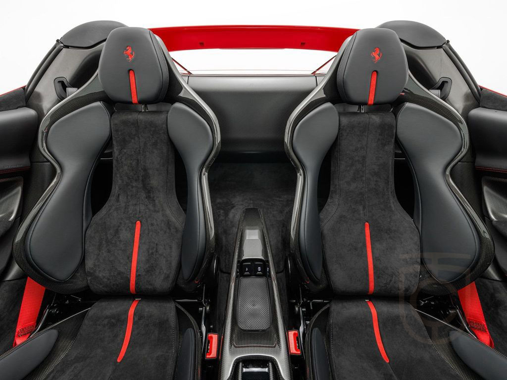 Ferrari 296 GTS Assetto Fiorano