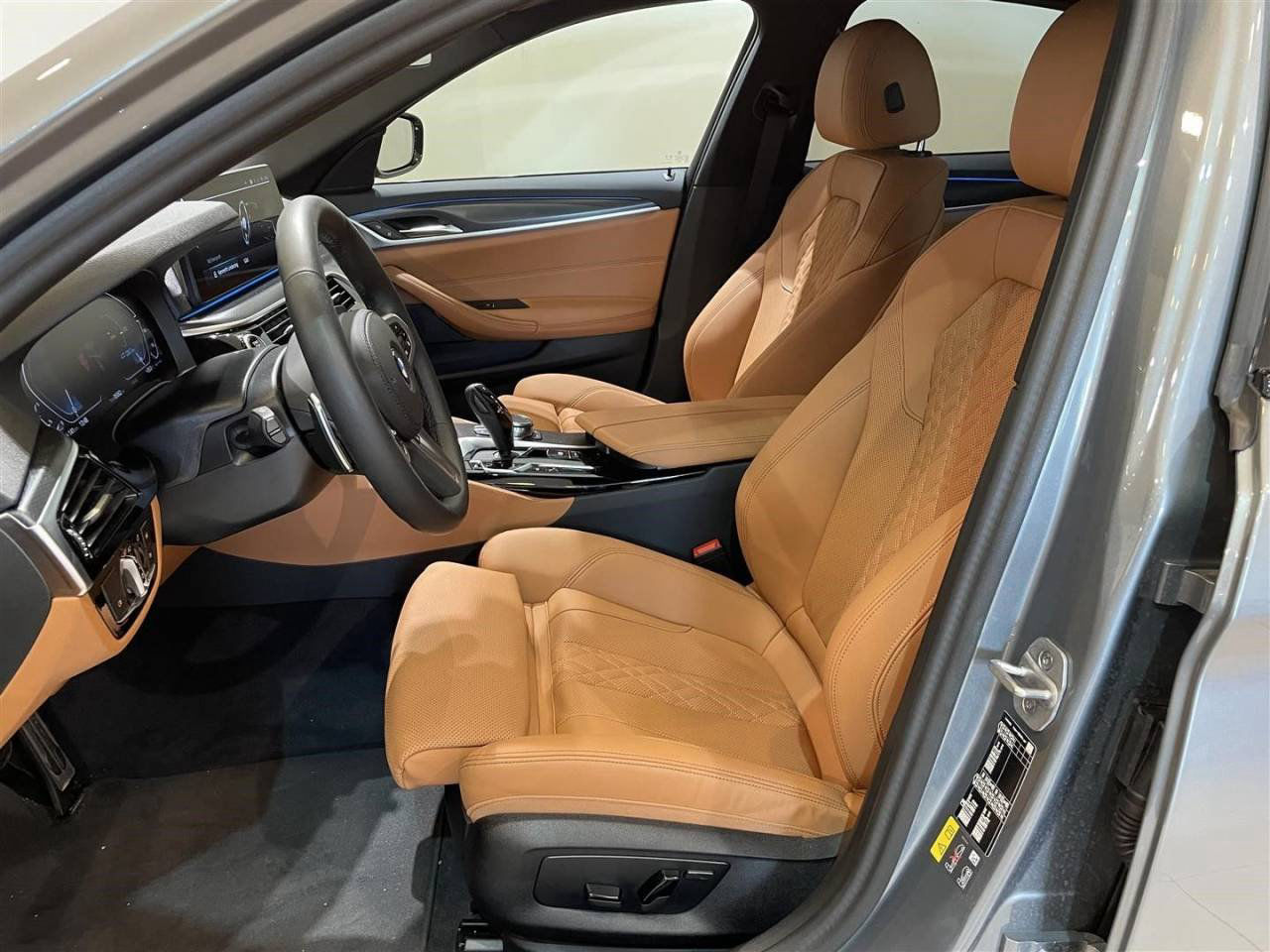 BMW 545 e xDrive Sedan M-Sport