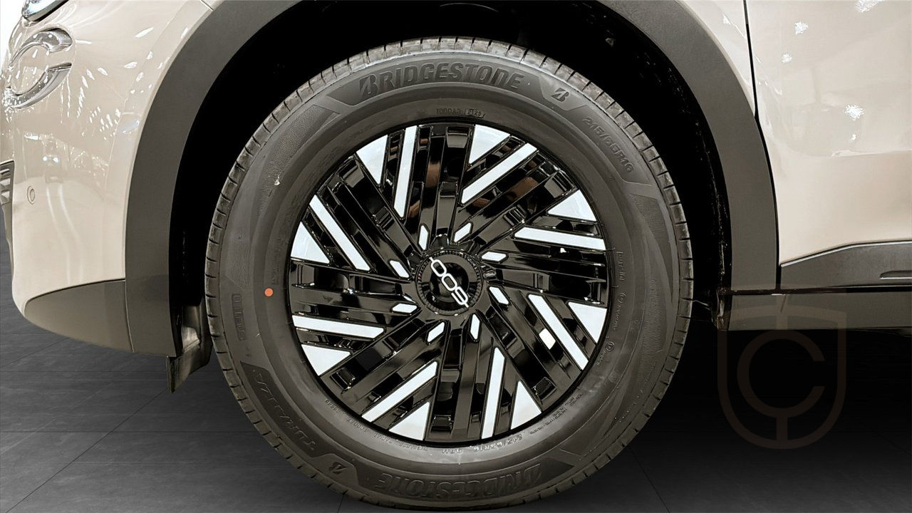 Fiat 600 HEV LOUNGE 1.2