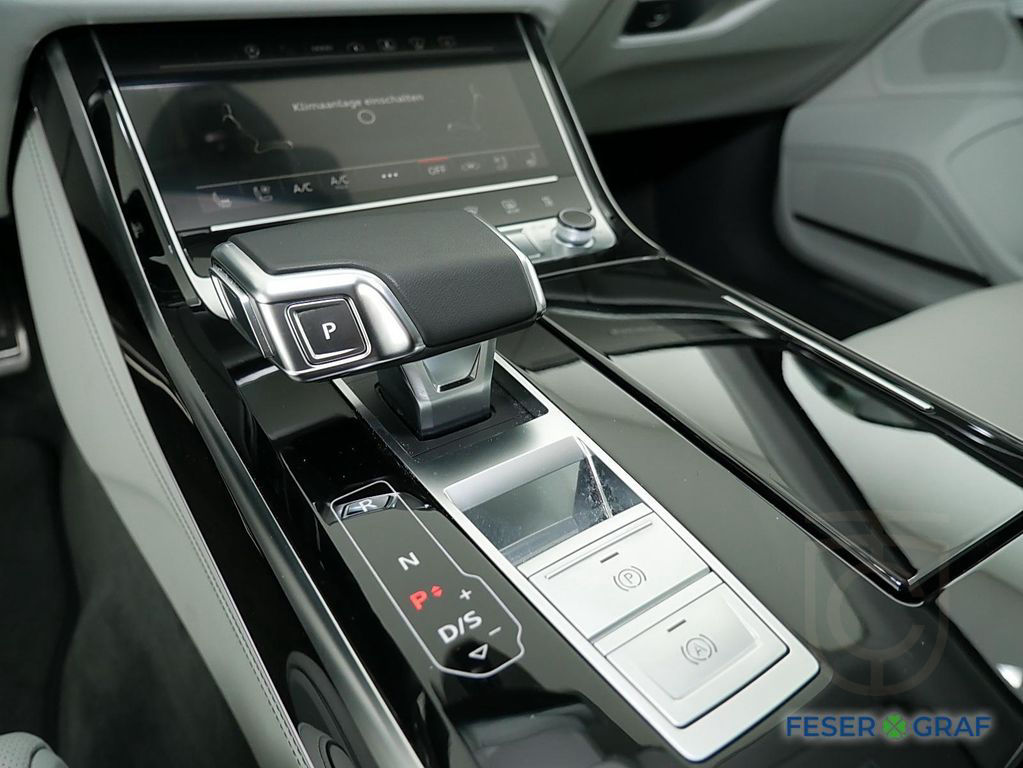 Audi S8 TFSI Dig. Matrix/Pano/Design-Sel/HuD/ACC/Stdh