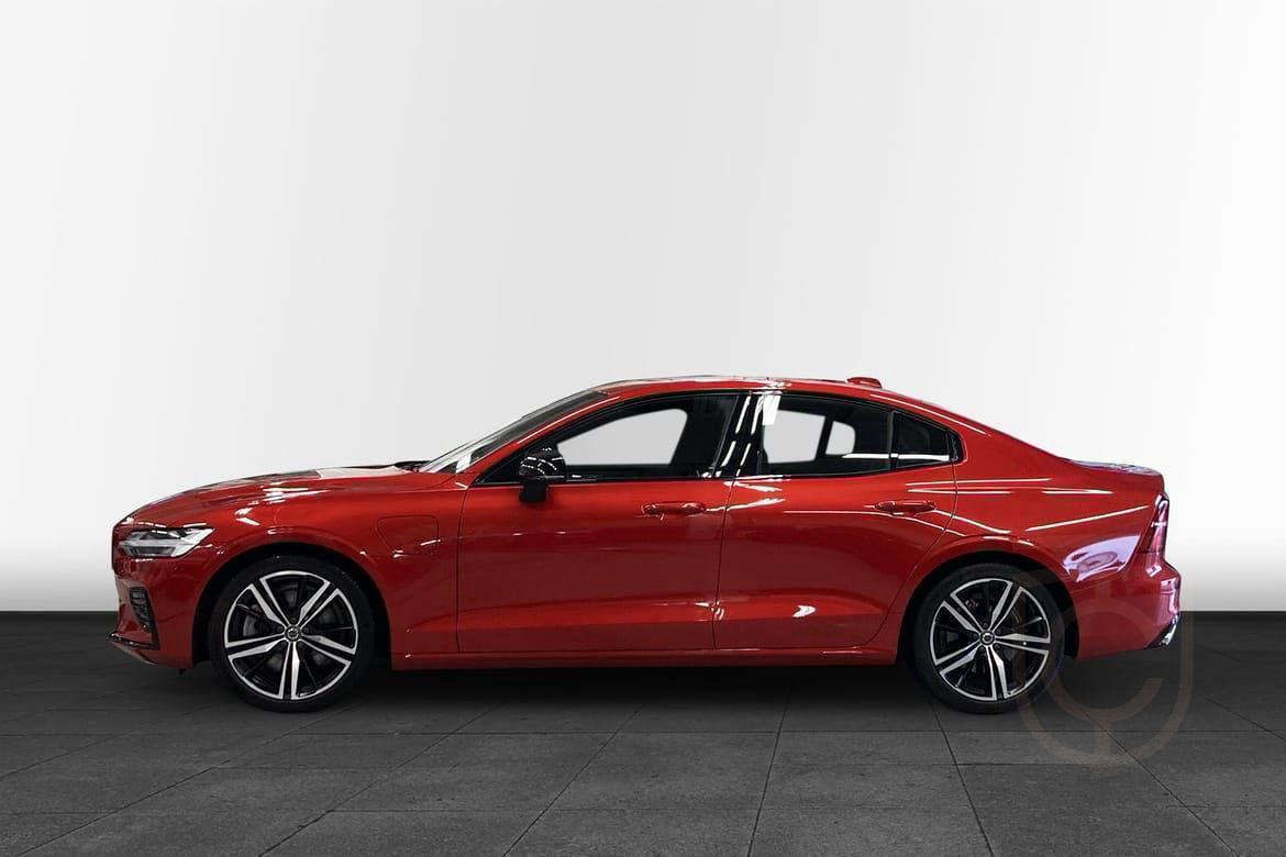 Volvo S60 Recharge T8 R-Design