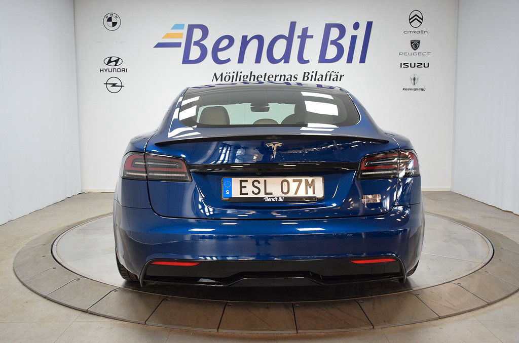 Tesla Model S Plaid