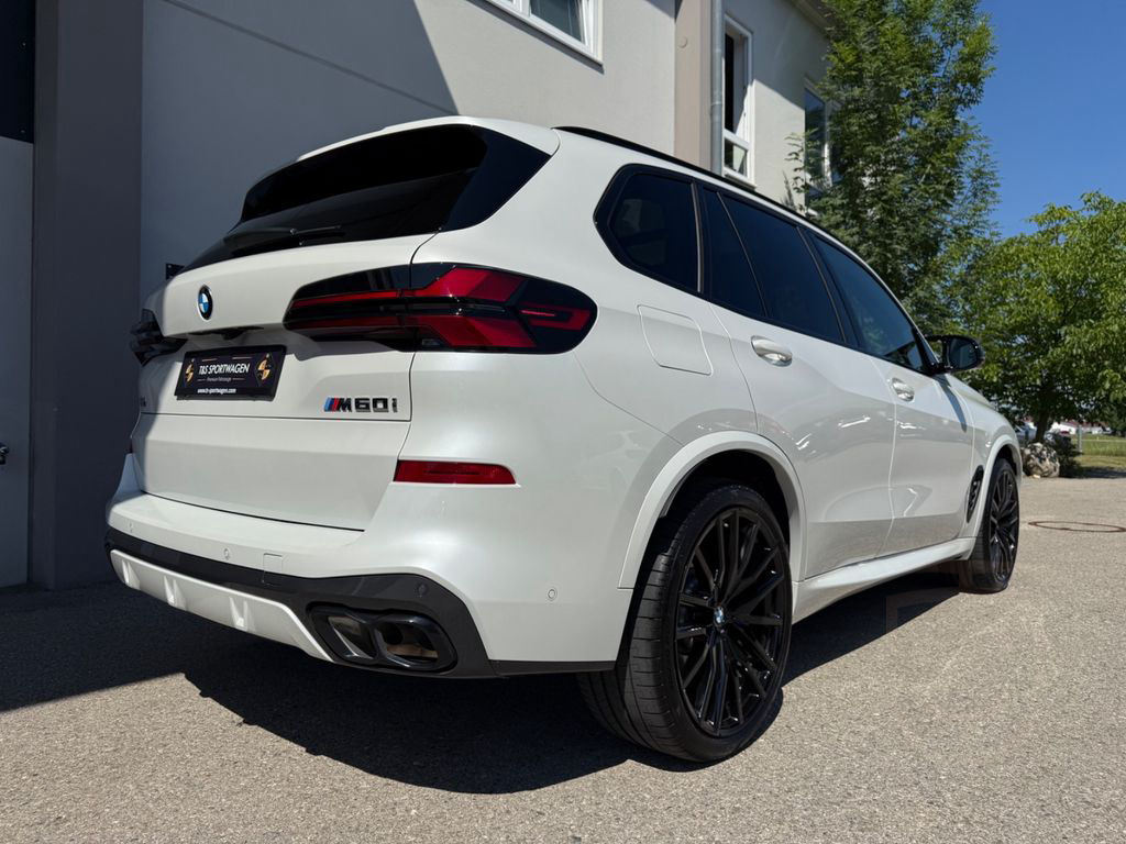 BMW X5 M60 i xDrive*B&W*Sky Lounge*22 Zoll*