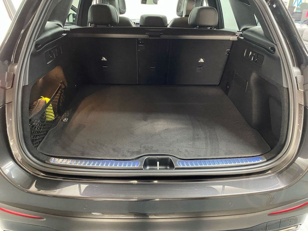 Mercedes-Benz GLC 300 d 4Matic AMG+HUD+PANO+AHK+DIGITAL+360°