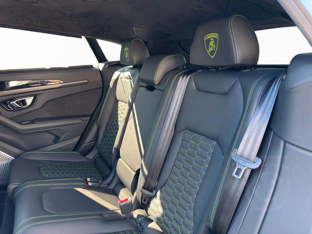Lamborghini Urus S