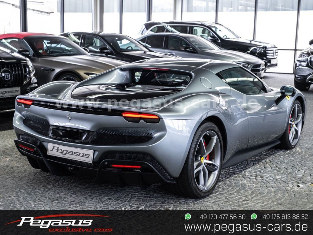 Ferrari 296 GTB *ADAS*LIFT*360*CARBON*RACING SEATS*APPLE