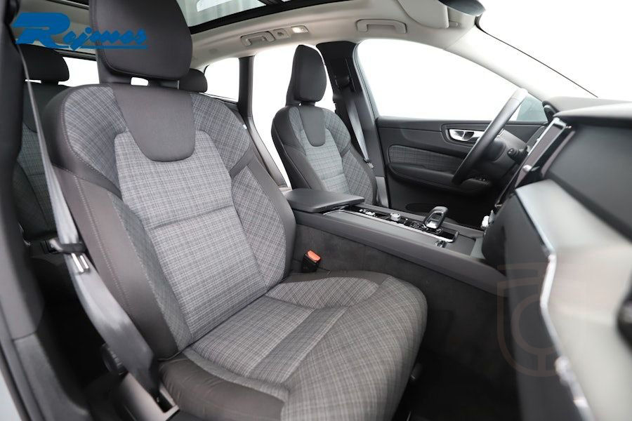 Volvo XC60 T6 Core Special Edition