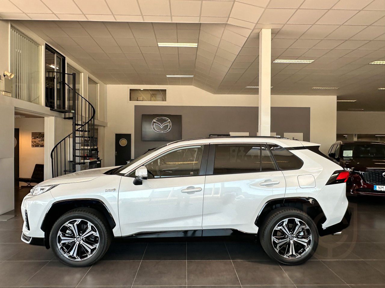 Suzuki Across 2.5 PHEV AWD Inclusive E-CVT