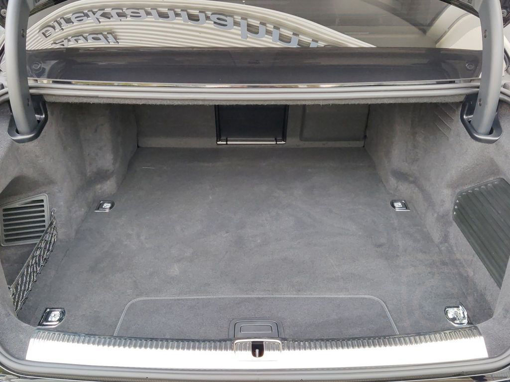 Audi A8 60 TFSI e qu. S line (Ext) B&O*HuD*Pano*Air
