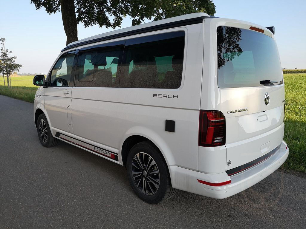 Volkswagen T6.1 California 2.0 TDI Beach Camper Edition DSG