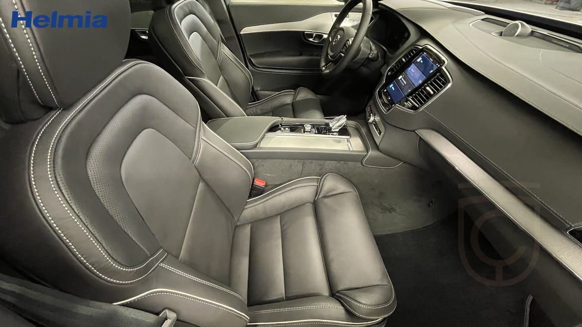 Volvo XC90 T8 Ultra Dark Edition