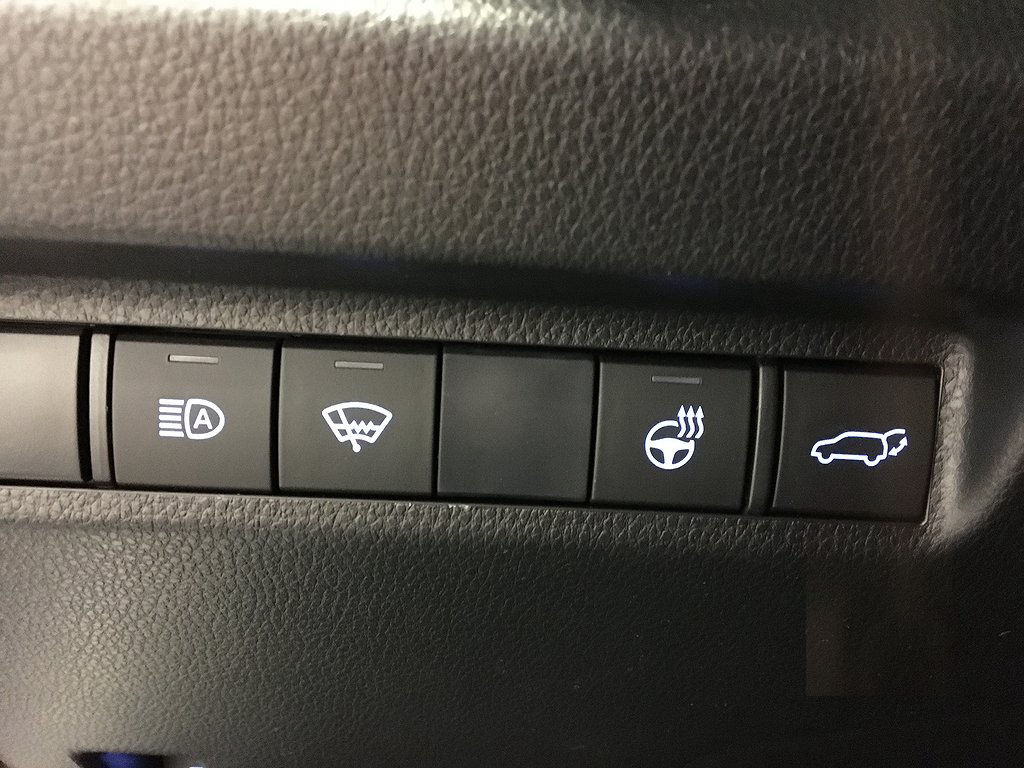Suzuki Across 2.5 Laddhybrid AWD 306 hk Inclusive