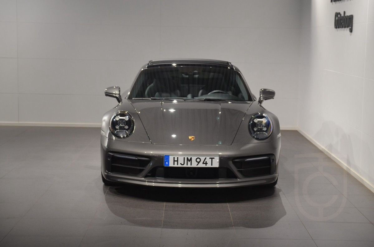 Porsche 911 Carrera 4S