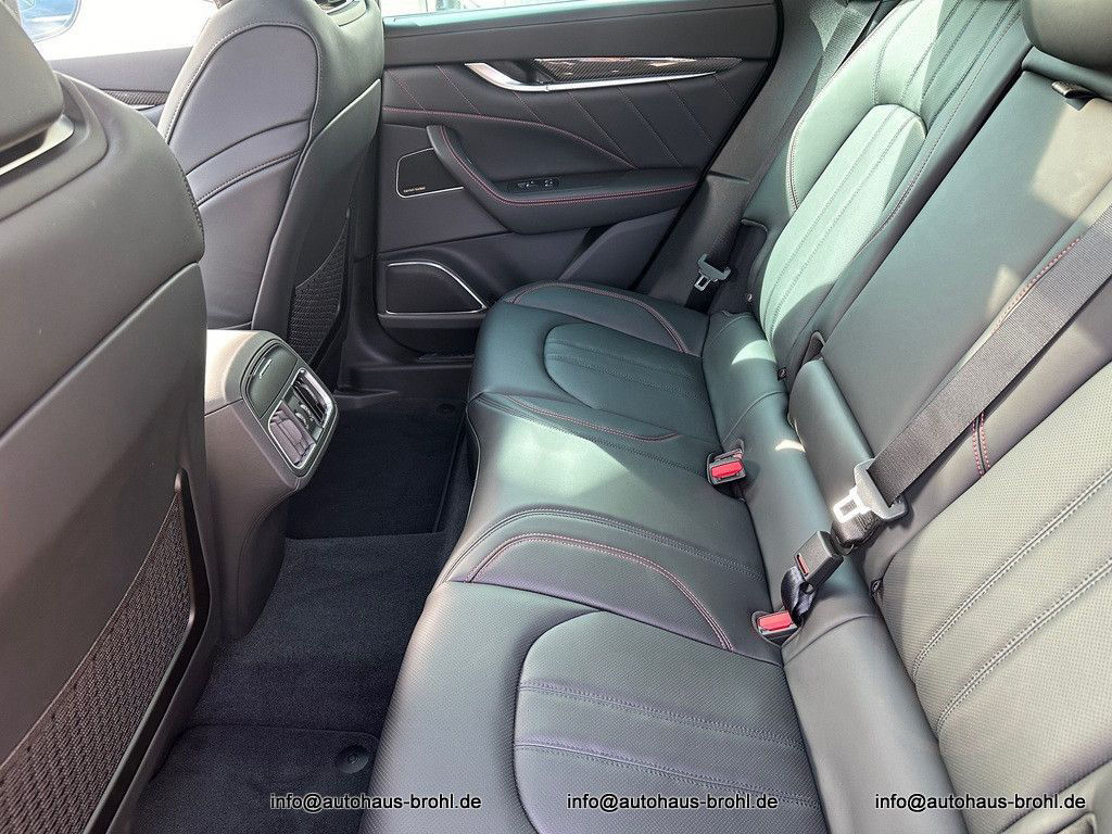 Maserati Levante 3.0 V6 430HP Modena ULTIMA Auto 4WD