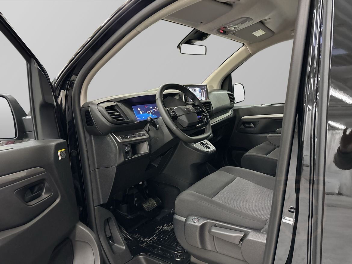 Toyota ProAce Crew Van L2